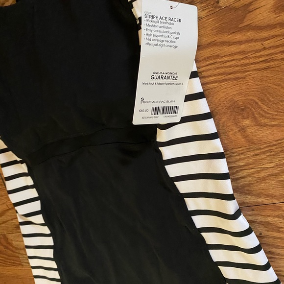 Active top - Picture 3 of 3